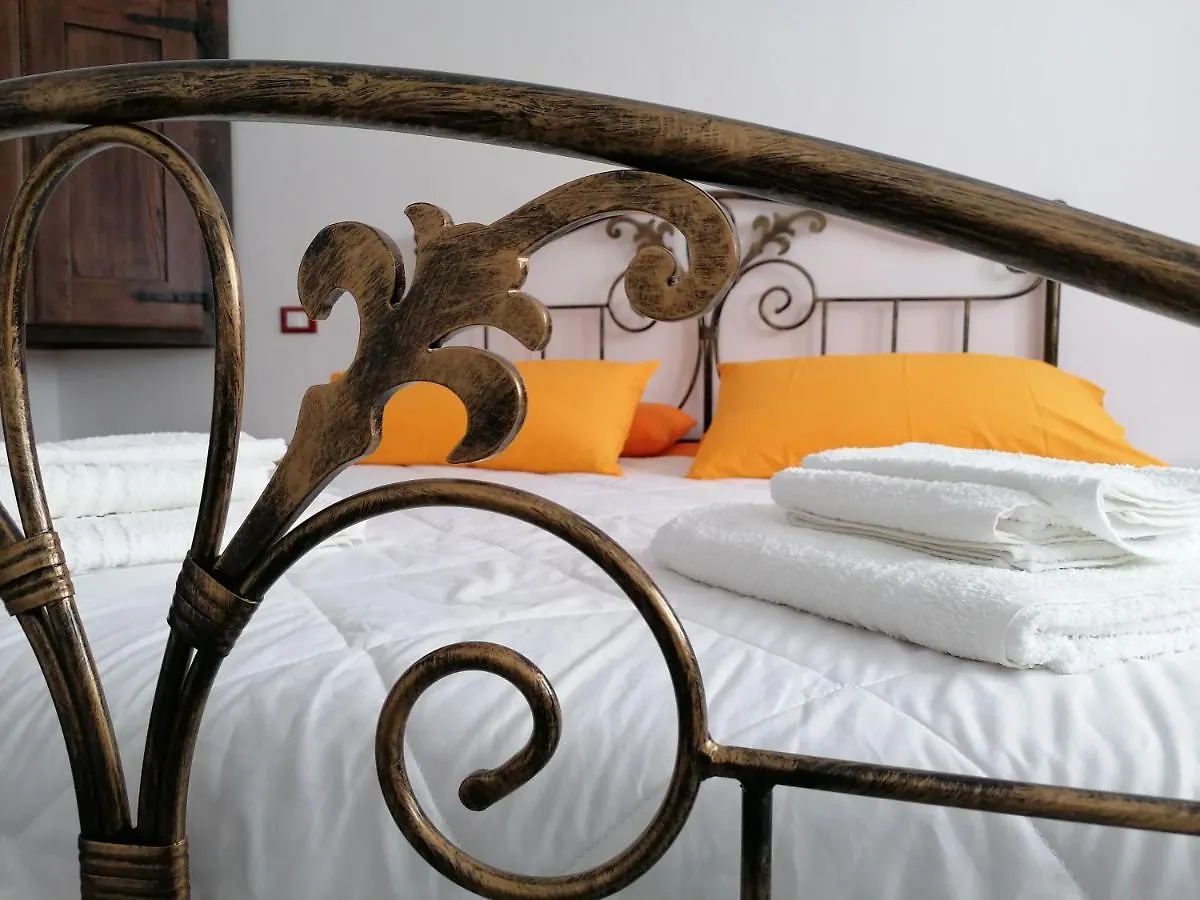 Bed and Breakfast Deiana Santu Lussurgiu Frühstückspension